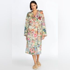 Johnny Was Mixed Wave Soft Robe with Bag New